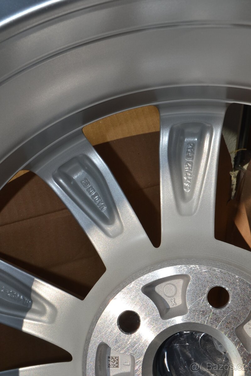 Škoda Octavia III– NOVÉ 17 orig.alu disky 6Jx17 ET48, - 8