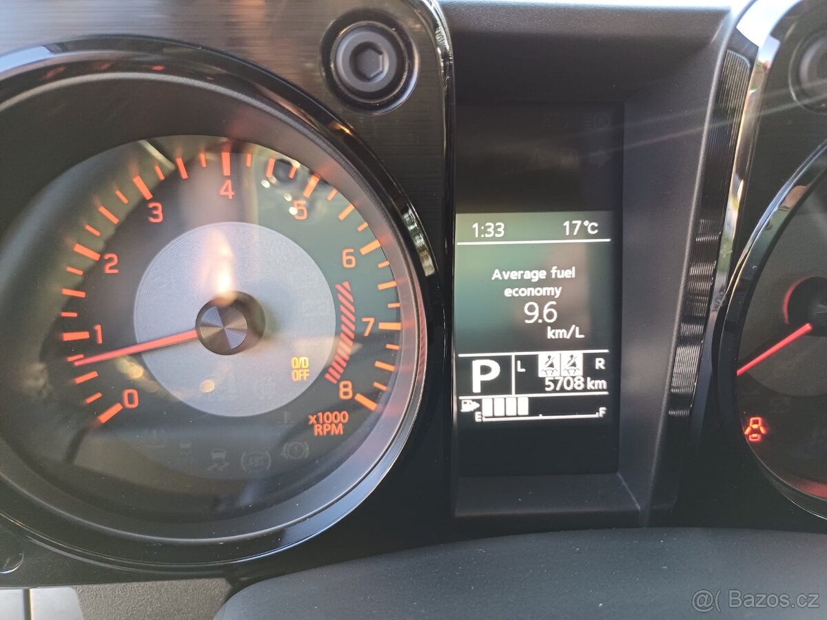 Suzuki Jimny 1,5 GLX-LONG, AUTOMAT, Předváděčka -5 720 km - 8