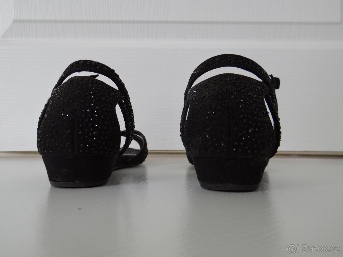 Dámské černé páskové sandály Aldo (vel. 40) - 8