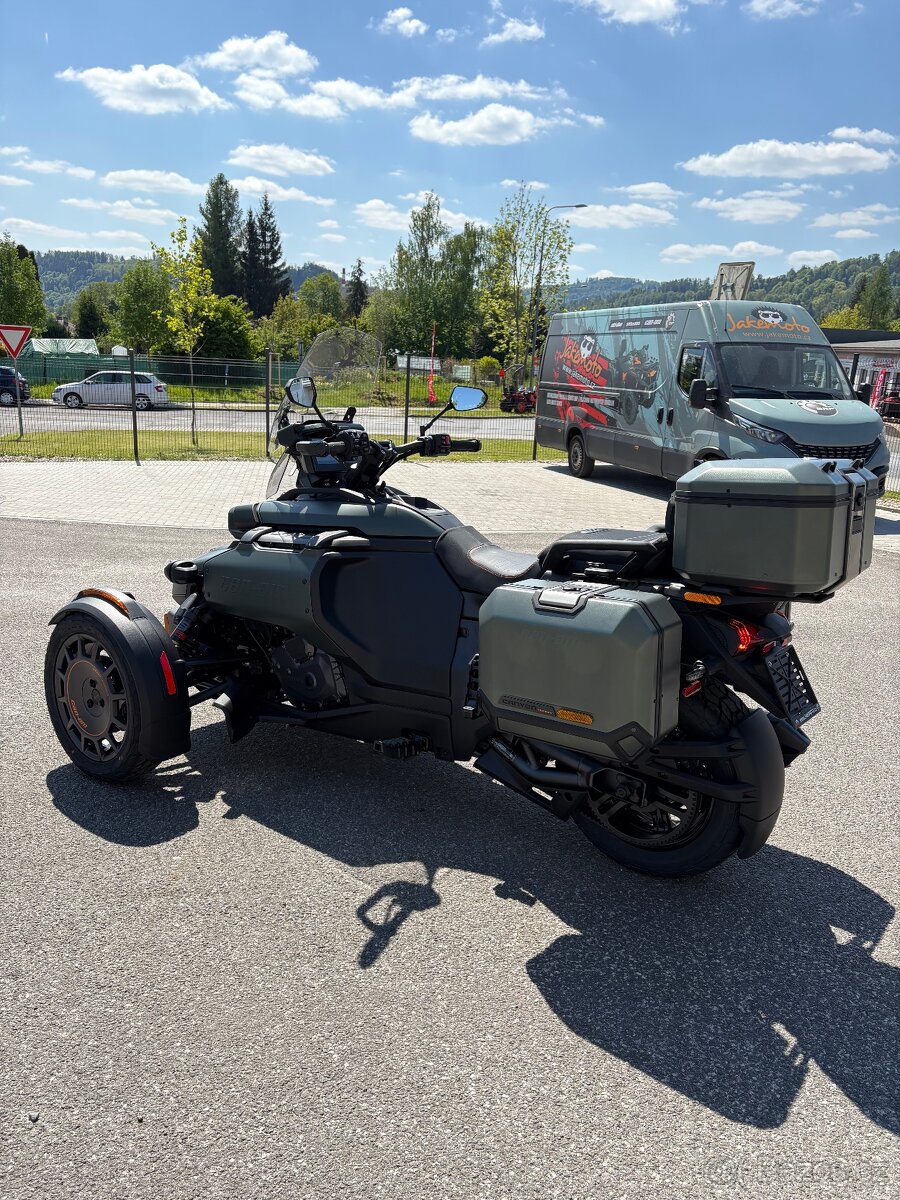 Can Am Canyon Redrock MY2025 - 8