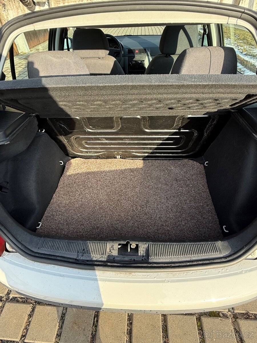 Škoda Fabia 1.4 BENZIN 204 000km - 8