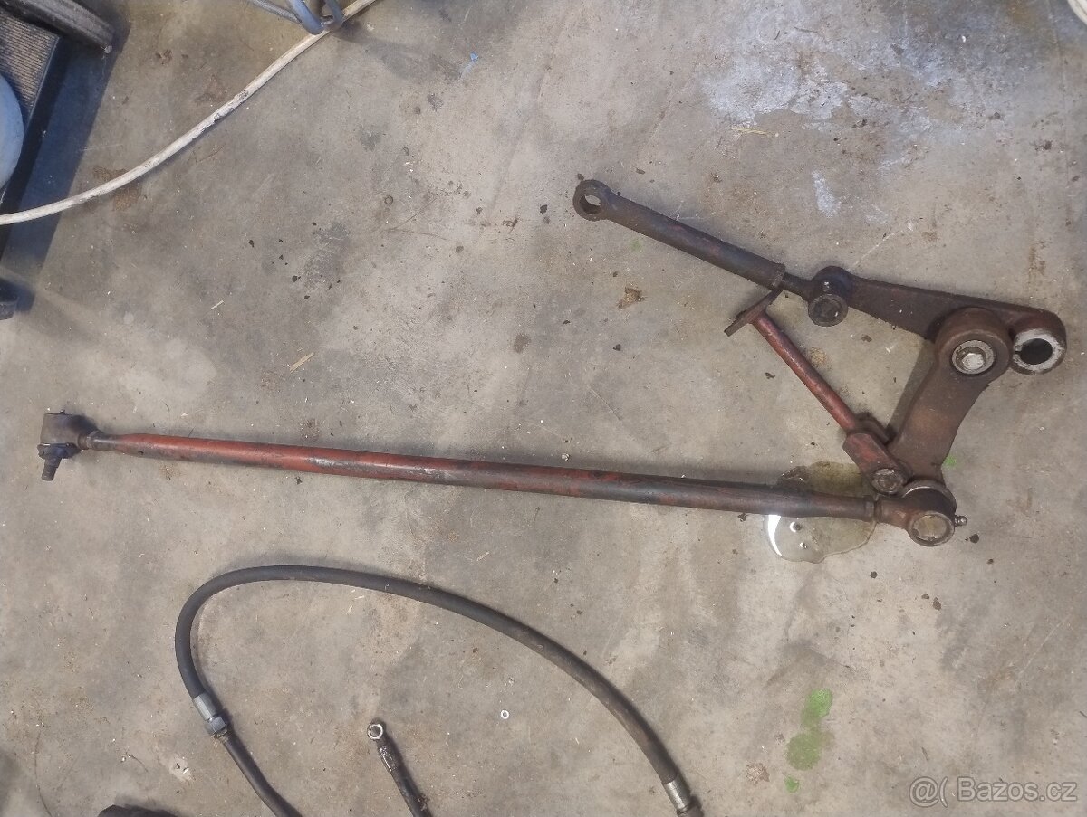 Posilovač řízení Zetor - 8