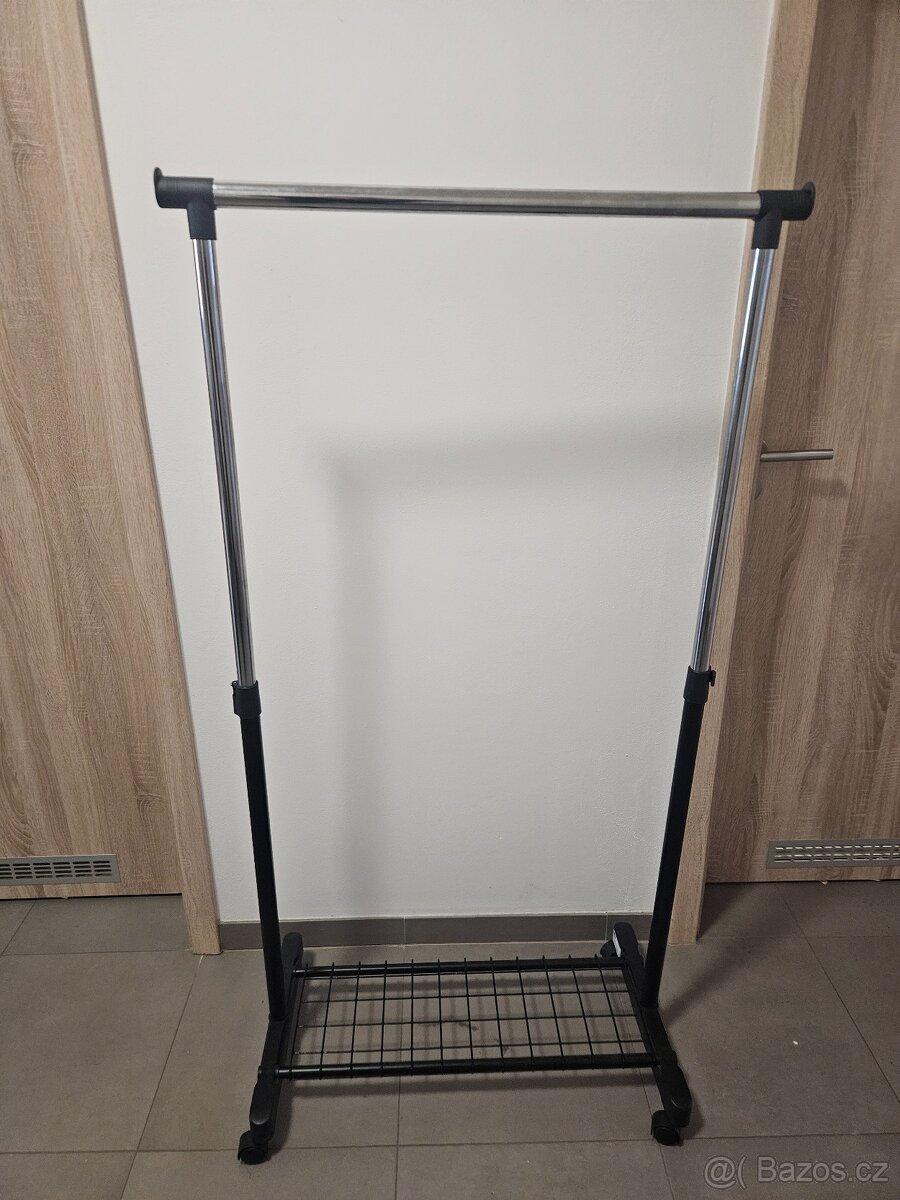 Prodám nábytek z bytu - 8