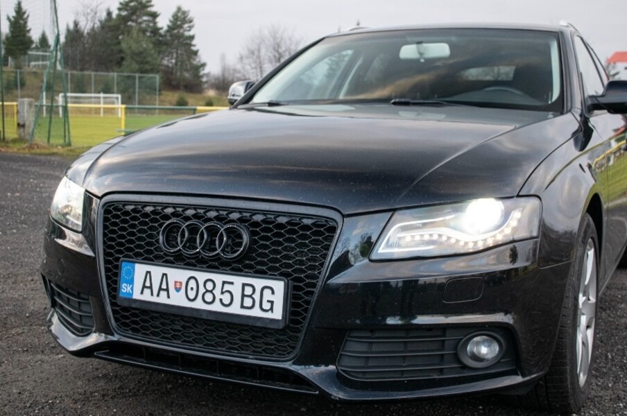 AUDI A4 AVANT 2.0 TDI AUTOMAT - 8