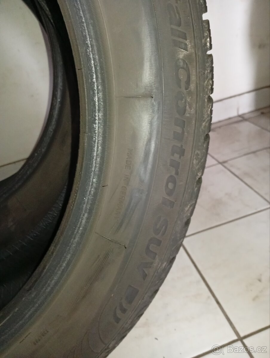 ZIMNÍ 235/55R19 - 8