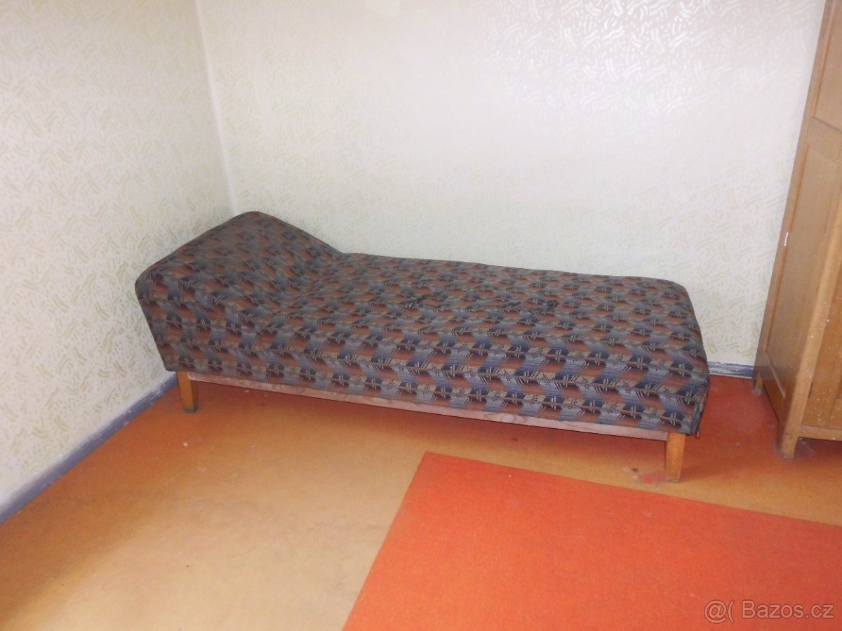 Obyvaci stena, perinac, komoda, stolek, valendy, gauc, skrin - 8