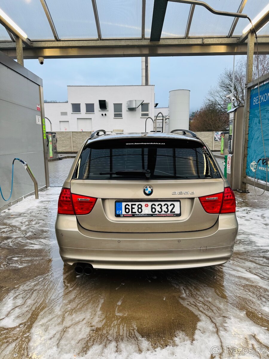 BMW E91 325D - 8