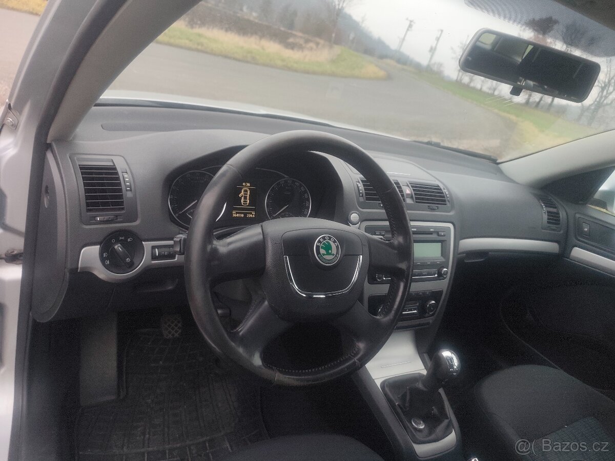 Škoda Octavia 2 facelift 2.0 tdi - 8