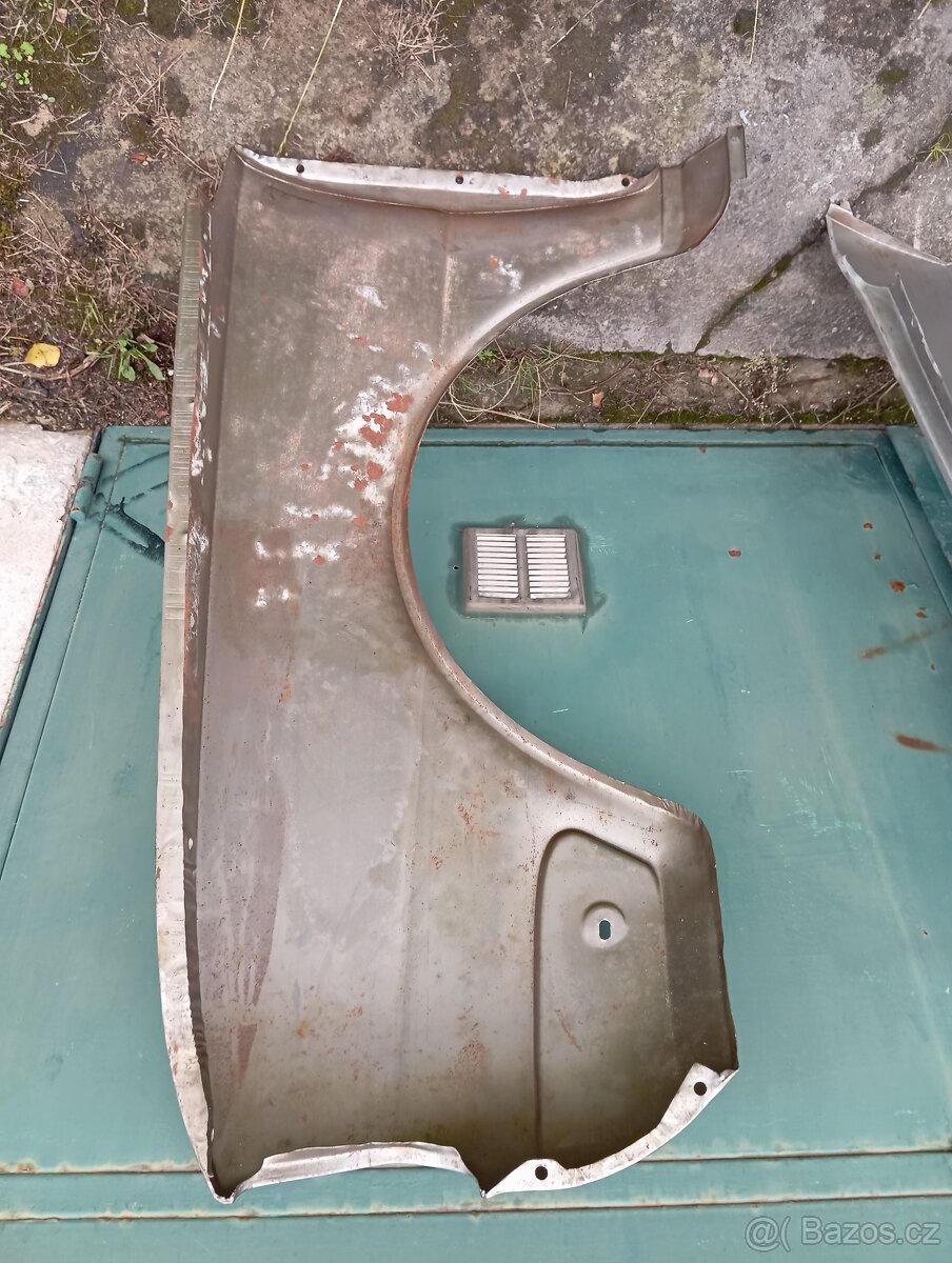 Blatníky Škoda 120, Favorit,trubky body,lem zadni - 8