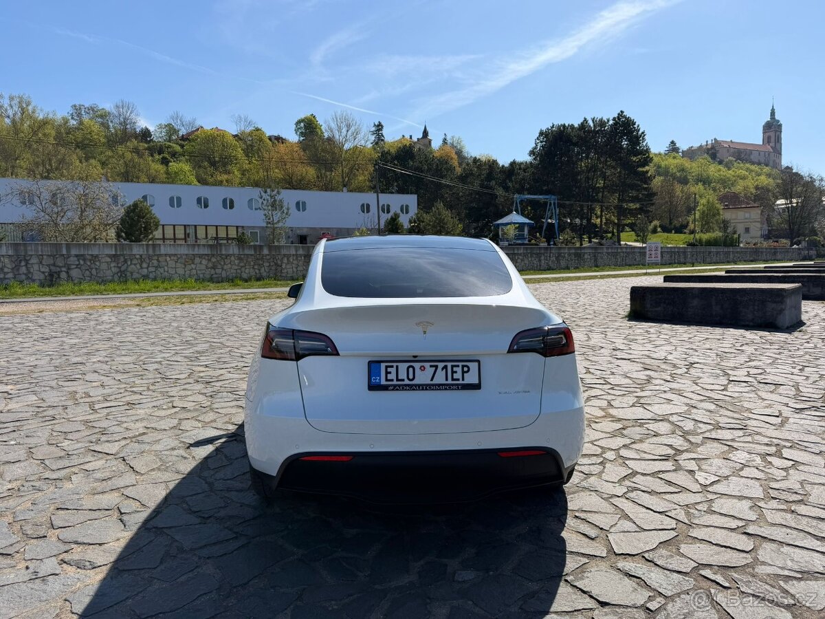 Tesla Model Y Long Range AWD – BERLIN - 8