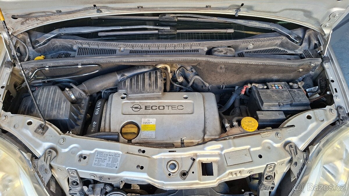 Opel Meriva 1.6 - 8