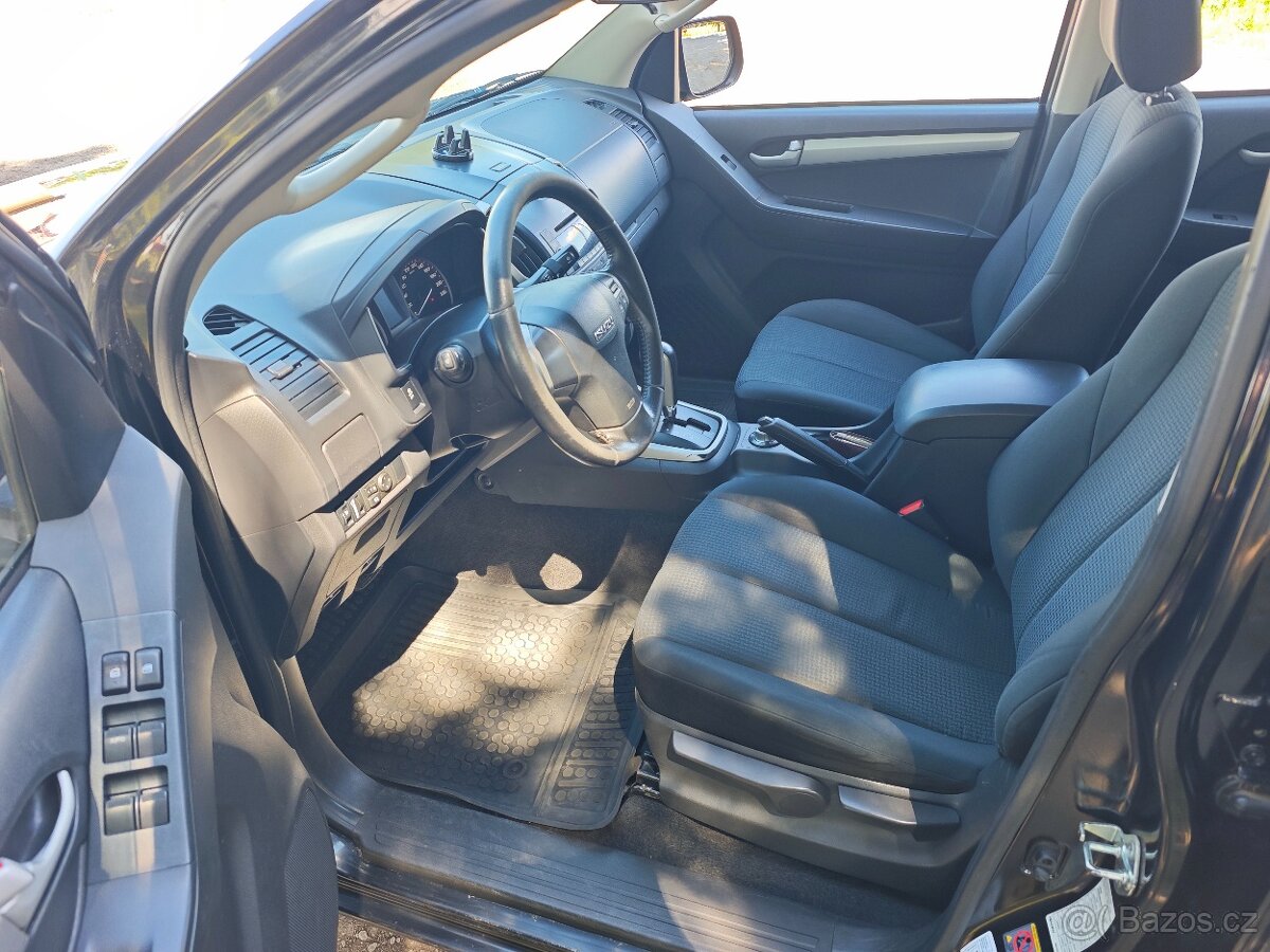Isuzu Dmax 2.5TD Hardtop naviják tažné - 8