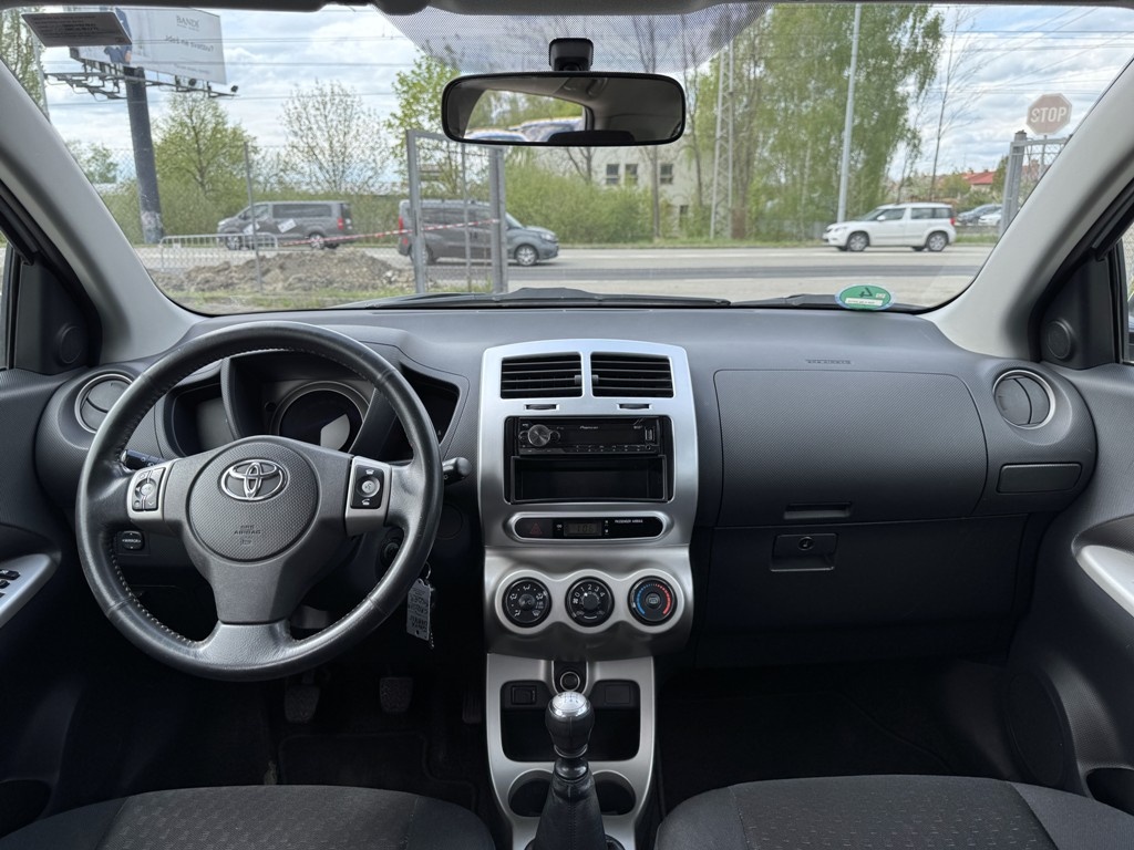 Toyota Urban Cruiser, 1.3 VVT-i 74 kW klima, tažné - 8