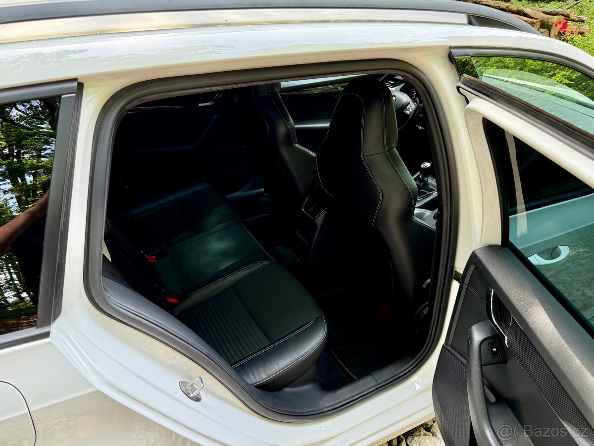 Prodám Škoda Octavia 3 RS 135 Kw, manuál - 8