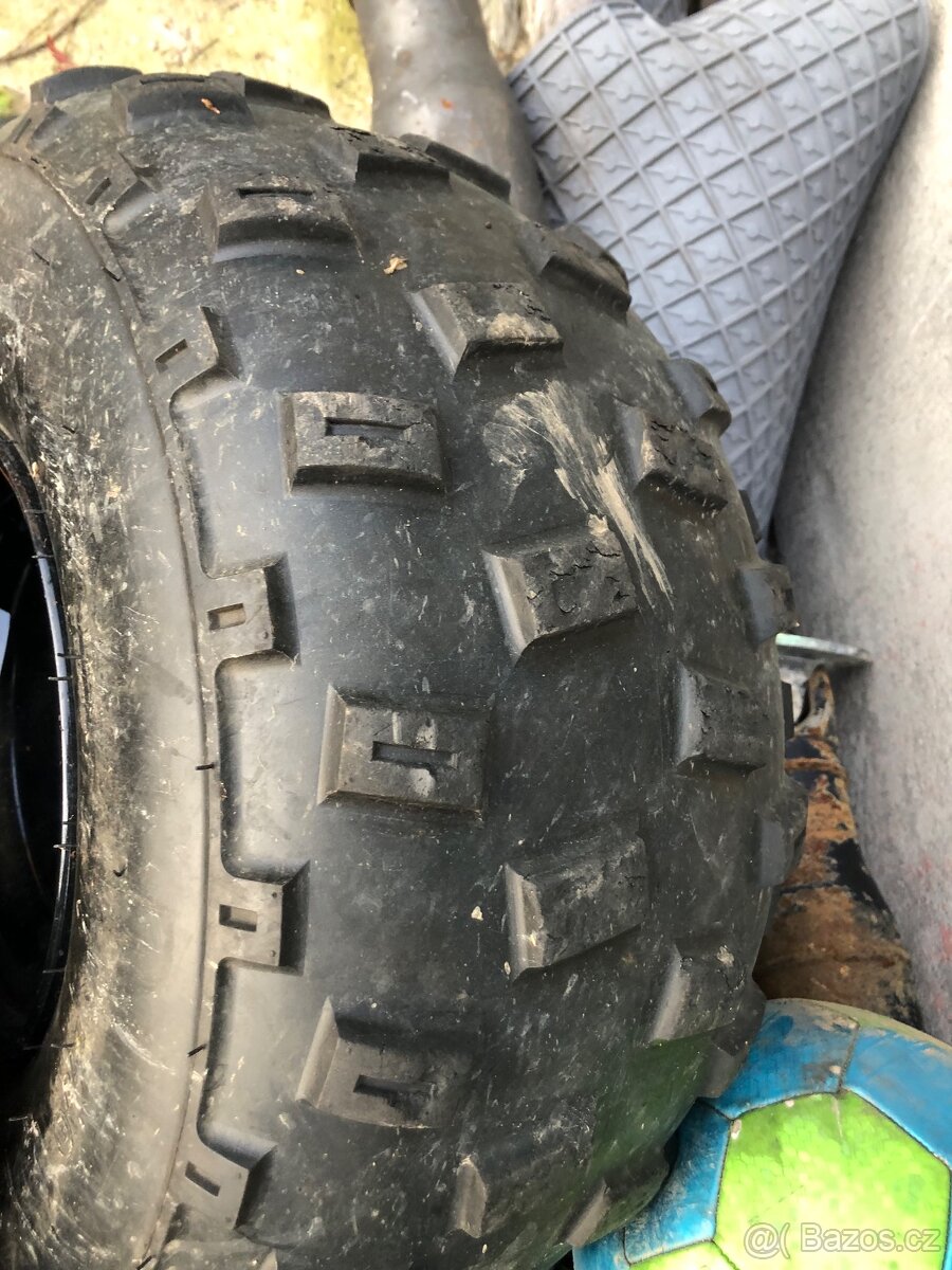 Polaris Rzr 170 zadní ráfky s pneu - 8