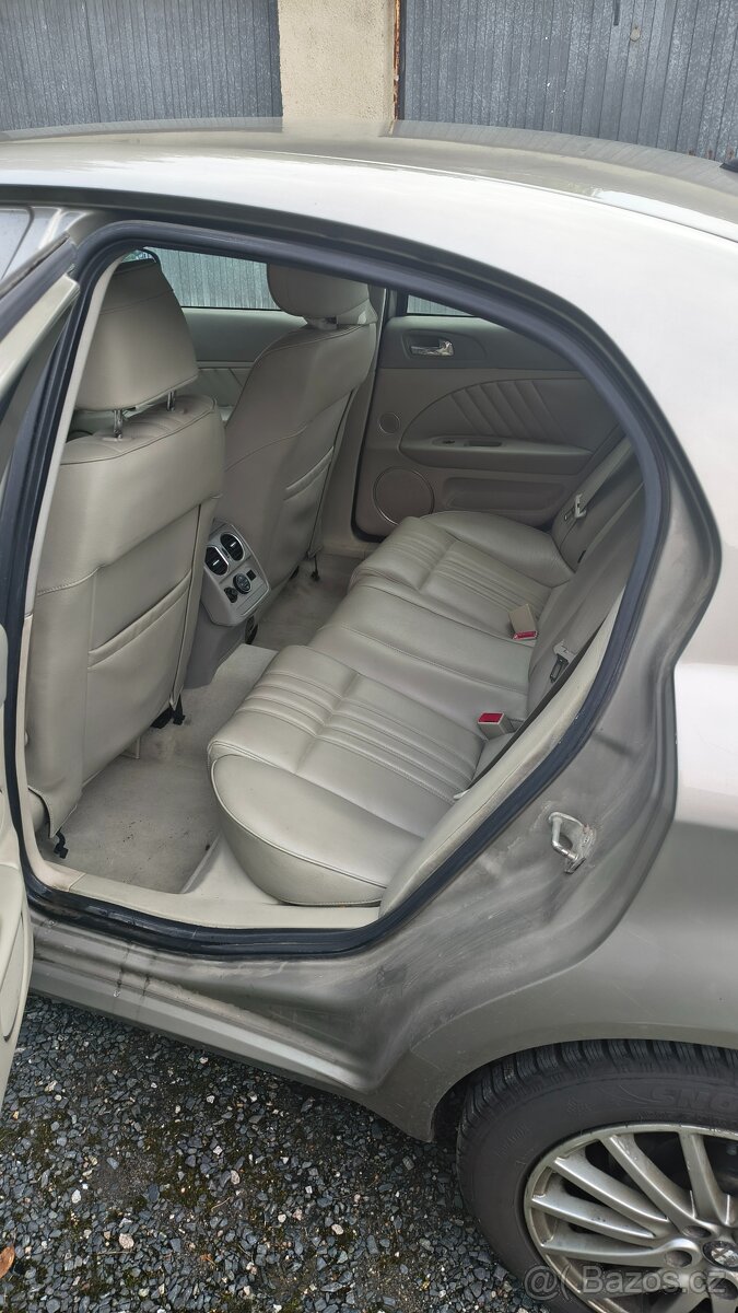 Alfa Romeo 159 3,2 V6 Q4 - 8