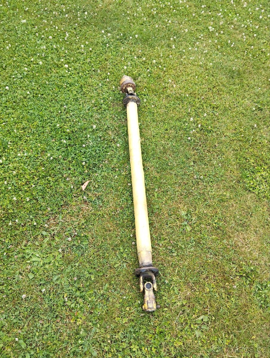 Obraceč sena Fella TH520 - 8