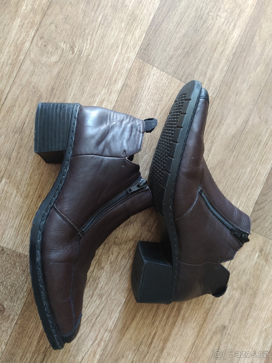 Dámské kotníkové boty Rieker, vel: 41/42 - 8