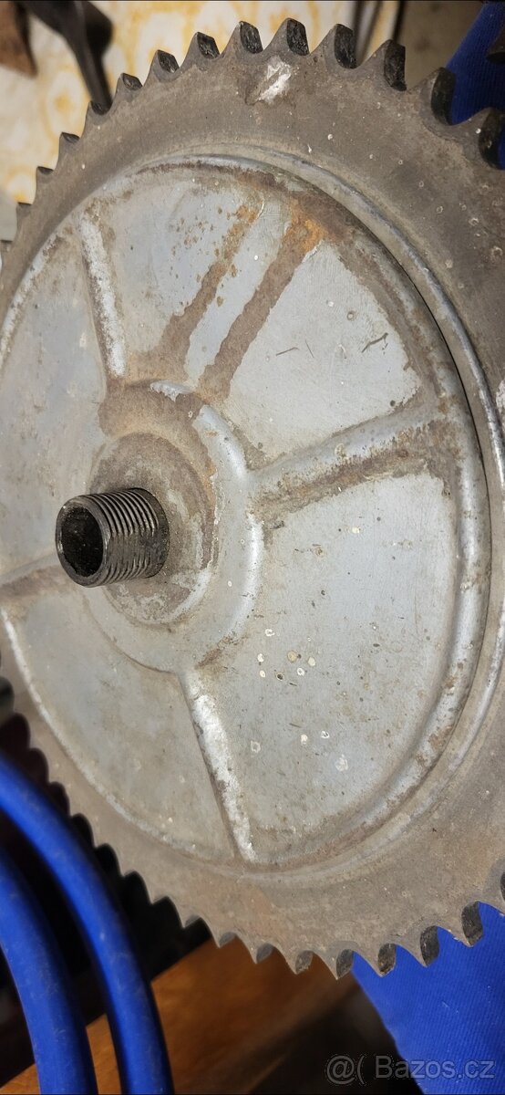 Nove nepouzite dily Mototechna. Jawa 250,350 - 8