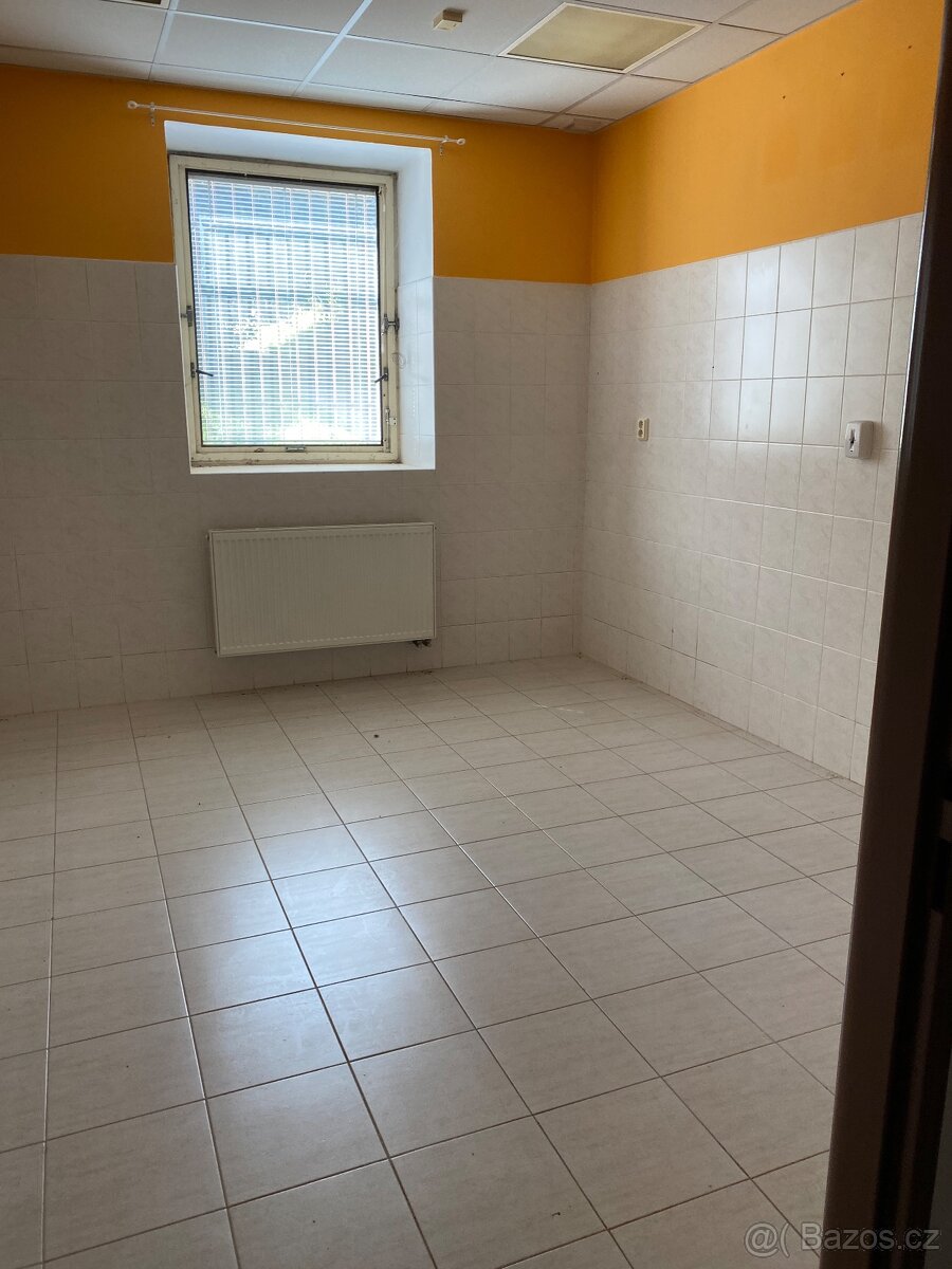 Nebytové prostory - 8