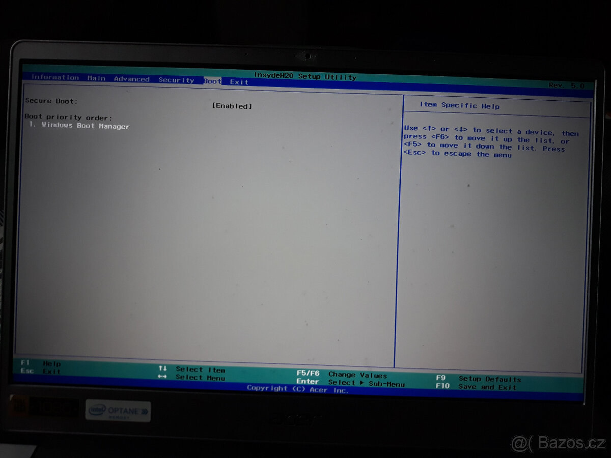 Funknční notebook Acer - 8