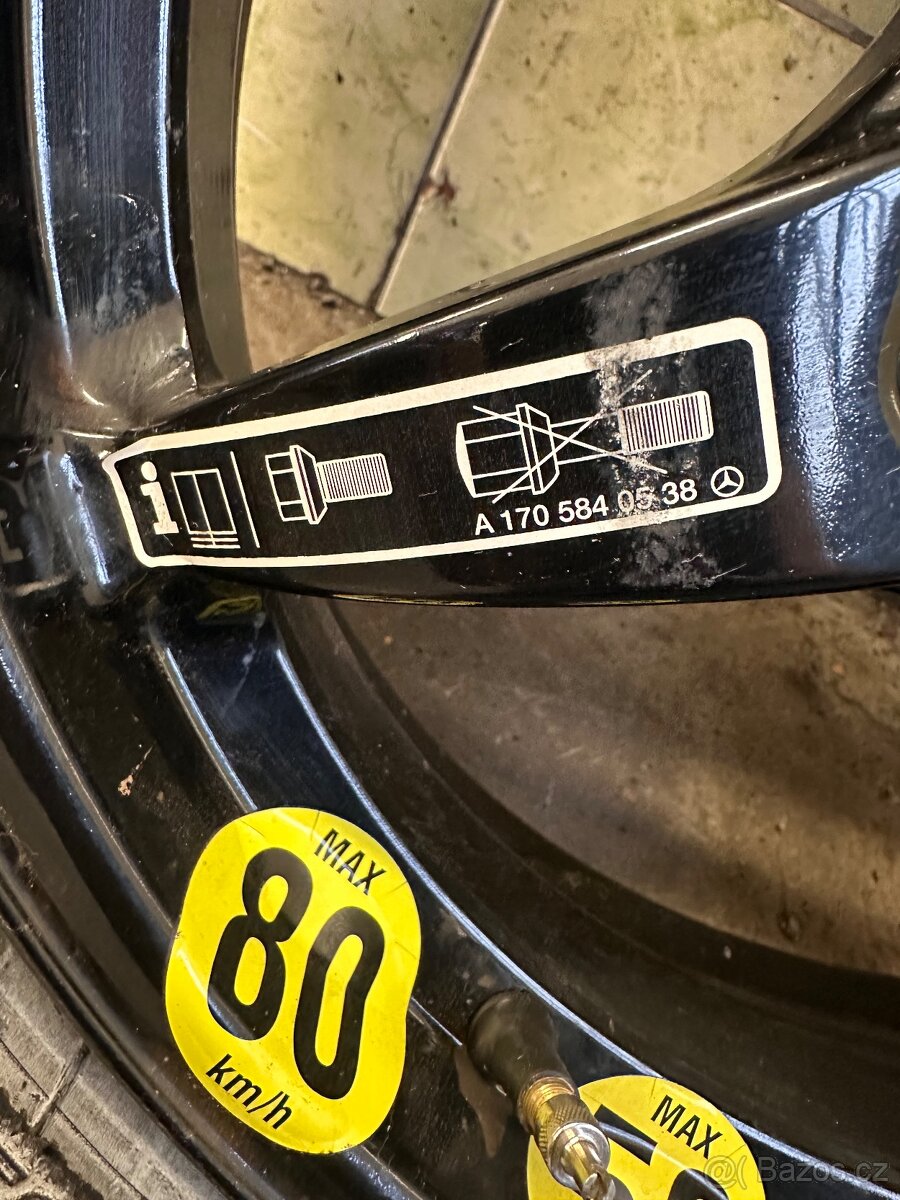 Dojezdové kolo Mercedes - 8