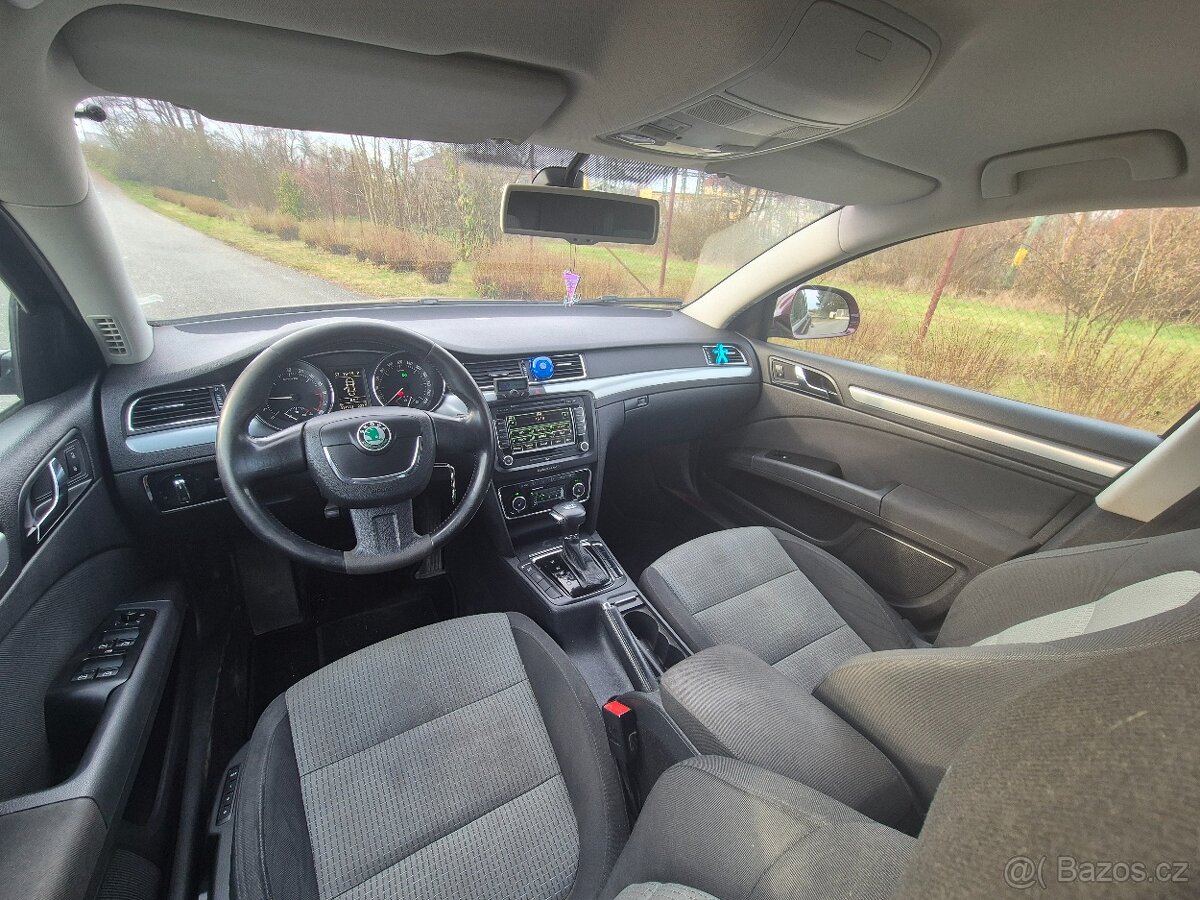 Škoda Superb 2 2.0TDi/DSG - 8