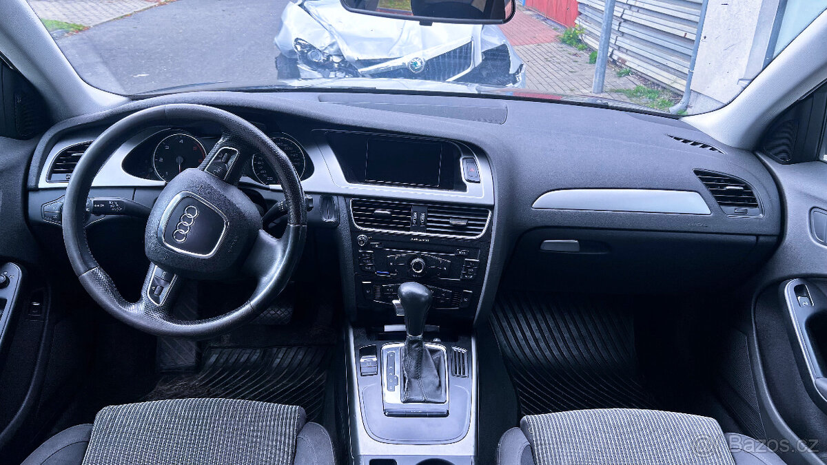 Vůz na náhradní díly Audi A4 B8 8K Avant 2009 CAGA LLA LZ9Y - 8