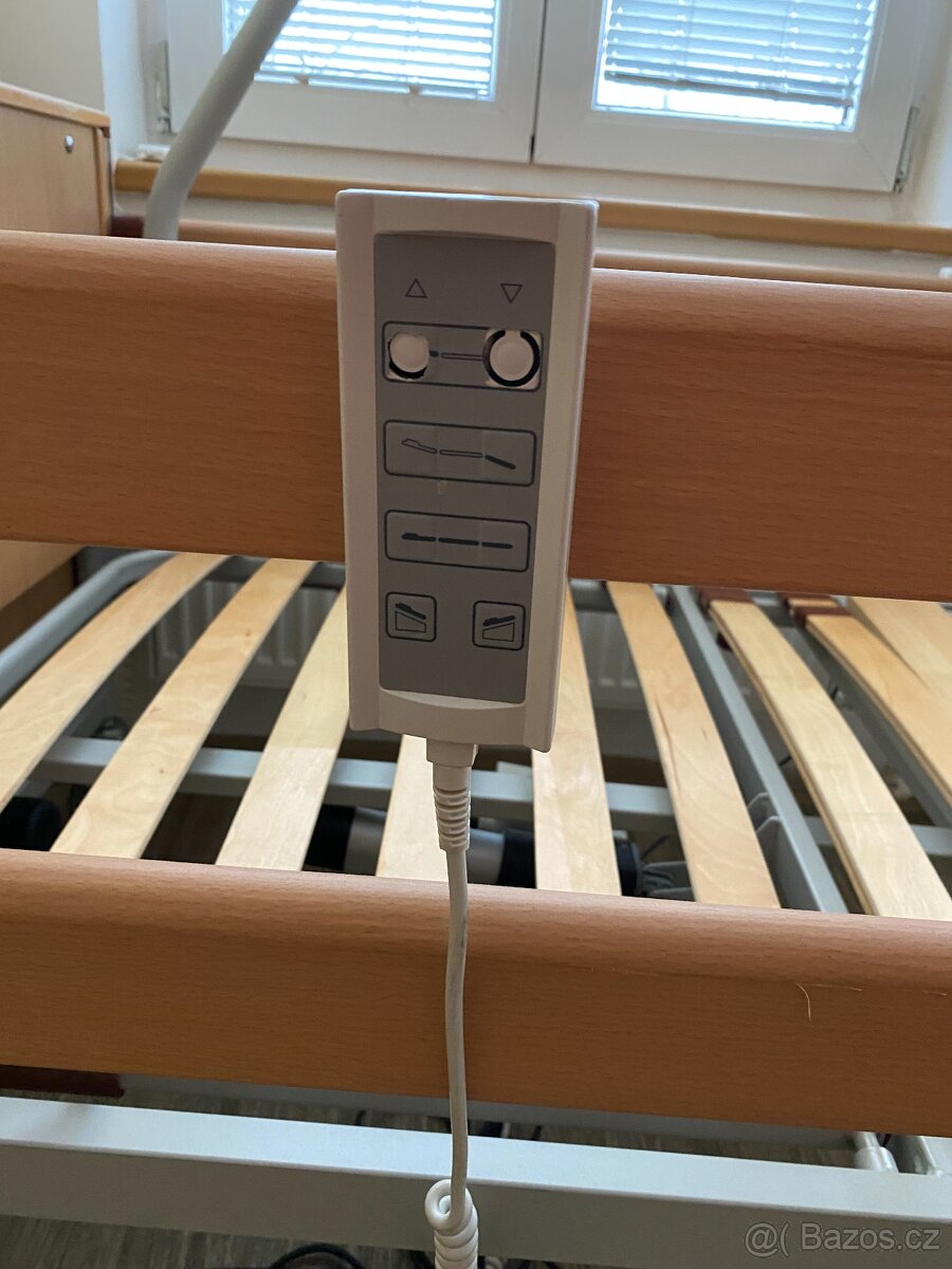 Elektrická polohovací postel - 8