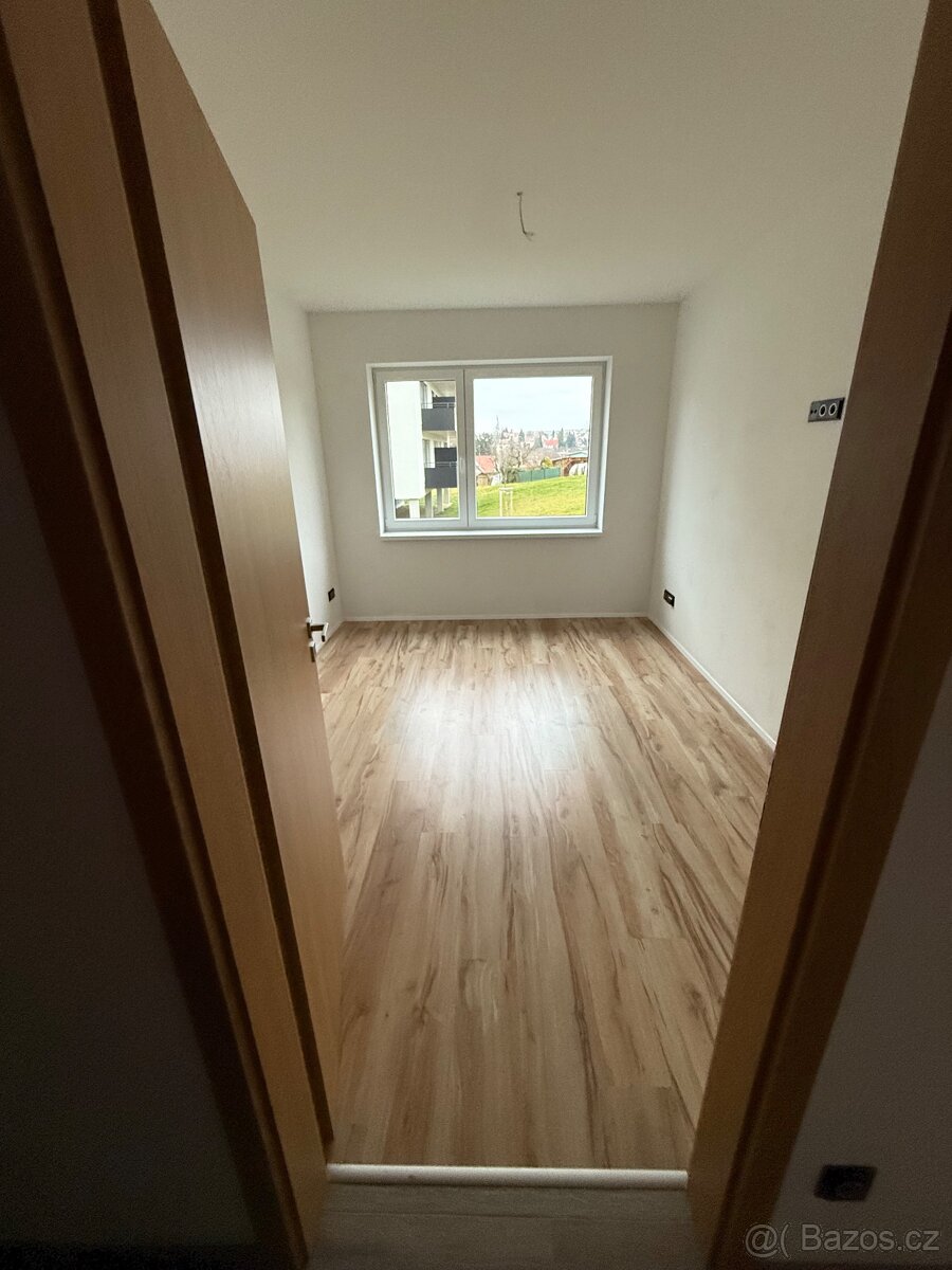 BYT-TOP-EXLUZIVNÍ 3+KK+ZAHRADA-102 m2,PRODÁNO - 8