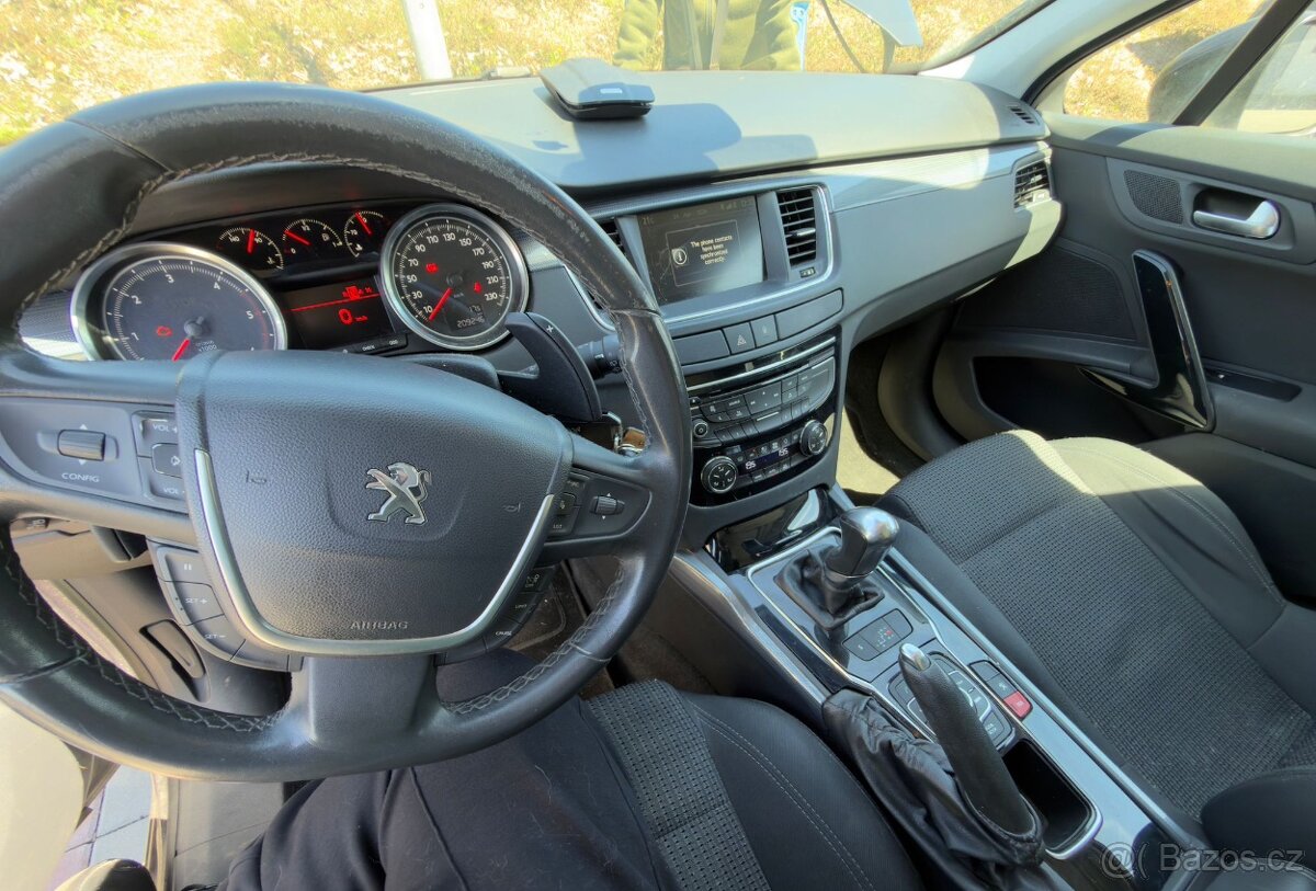 Peugeot 508 SW - 8
