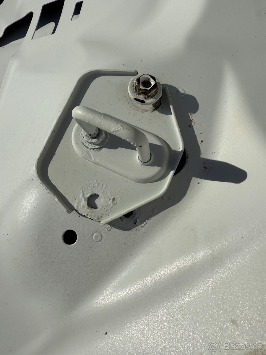 Kapota Jaguar XF 2010 Bílá - 8