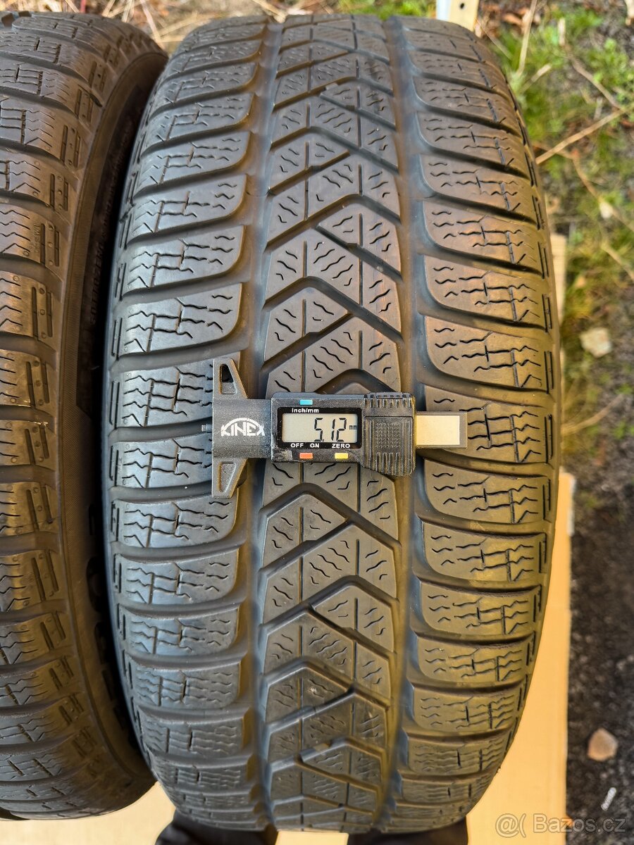 Zimní pneu 215/55/17 Pirelli Sottozero 3 - 8