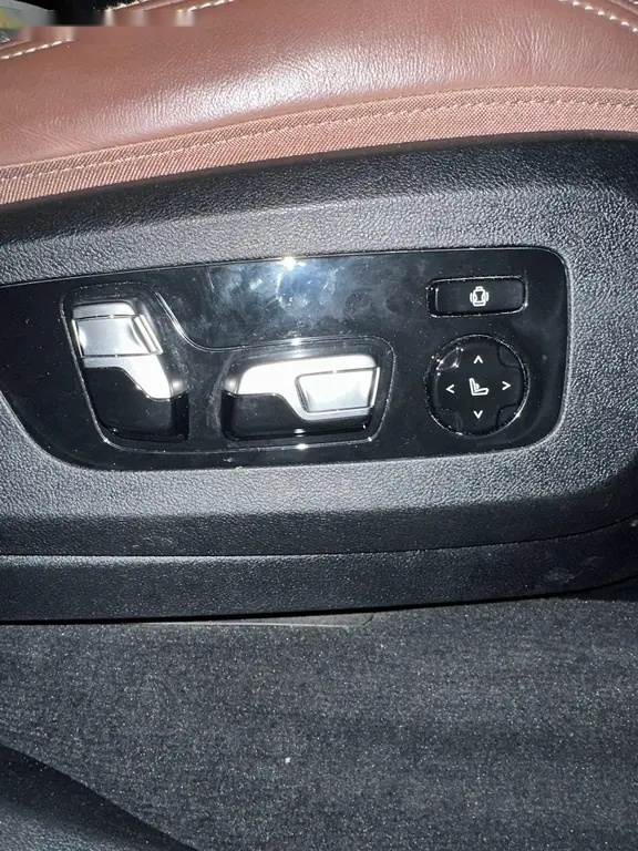 BMW X7, M50D ČR 1.MAJ,PERFEKTNÍ STAV - 8