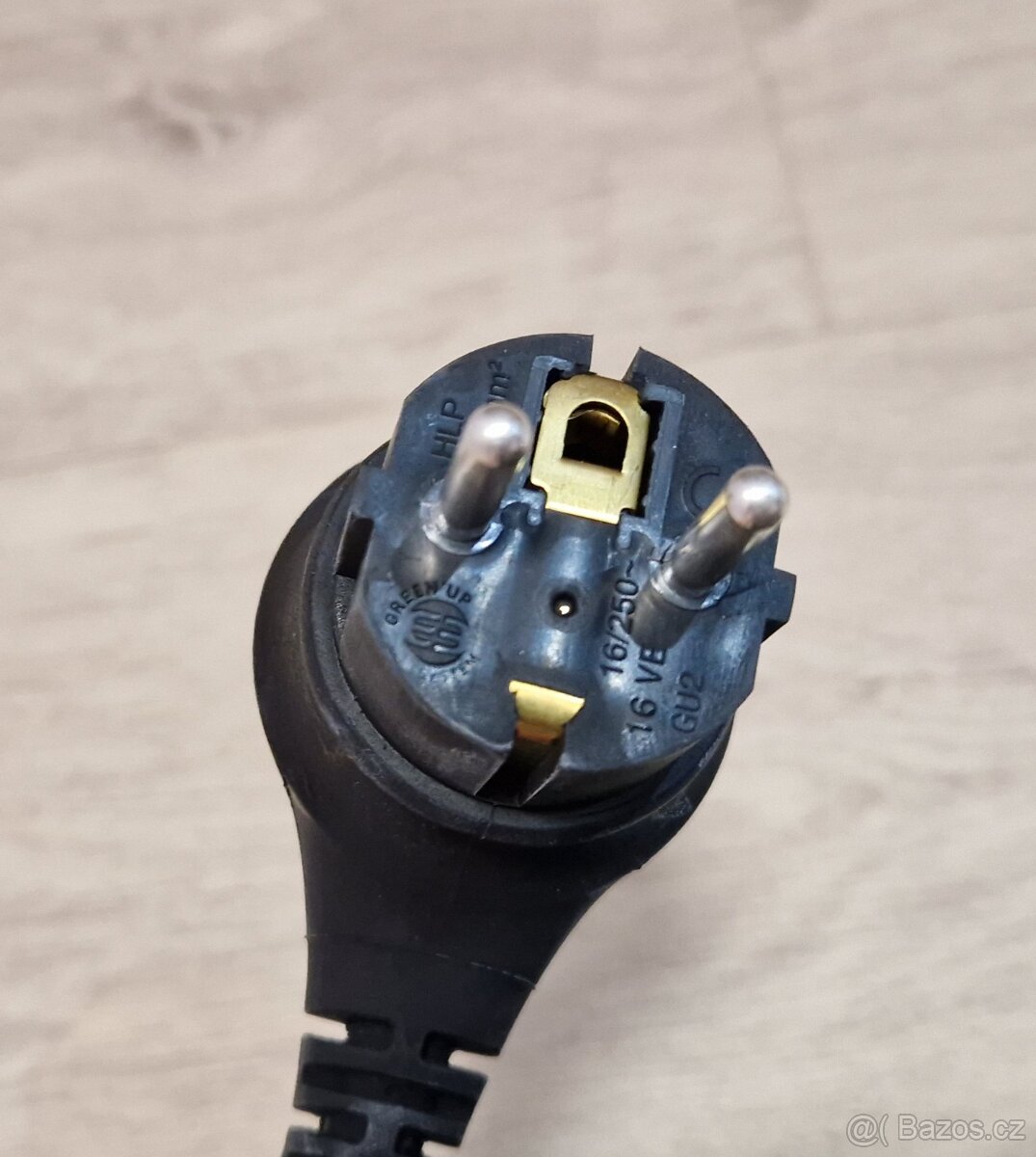 Nabíječka elektromobilu 3,7 kW NOVÁ - 8