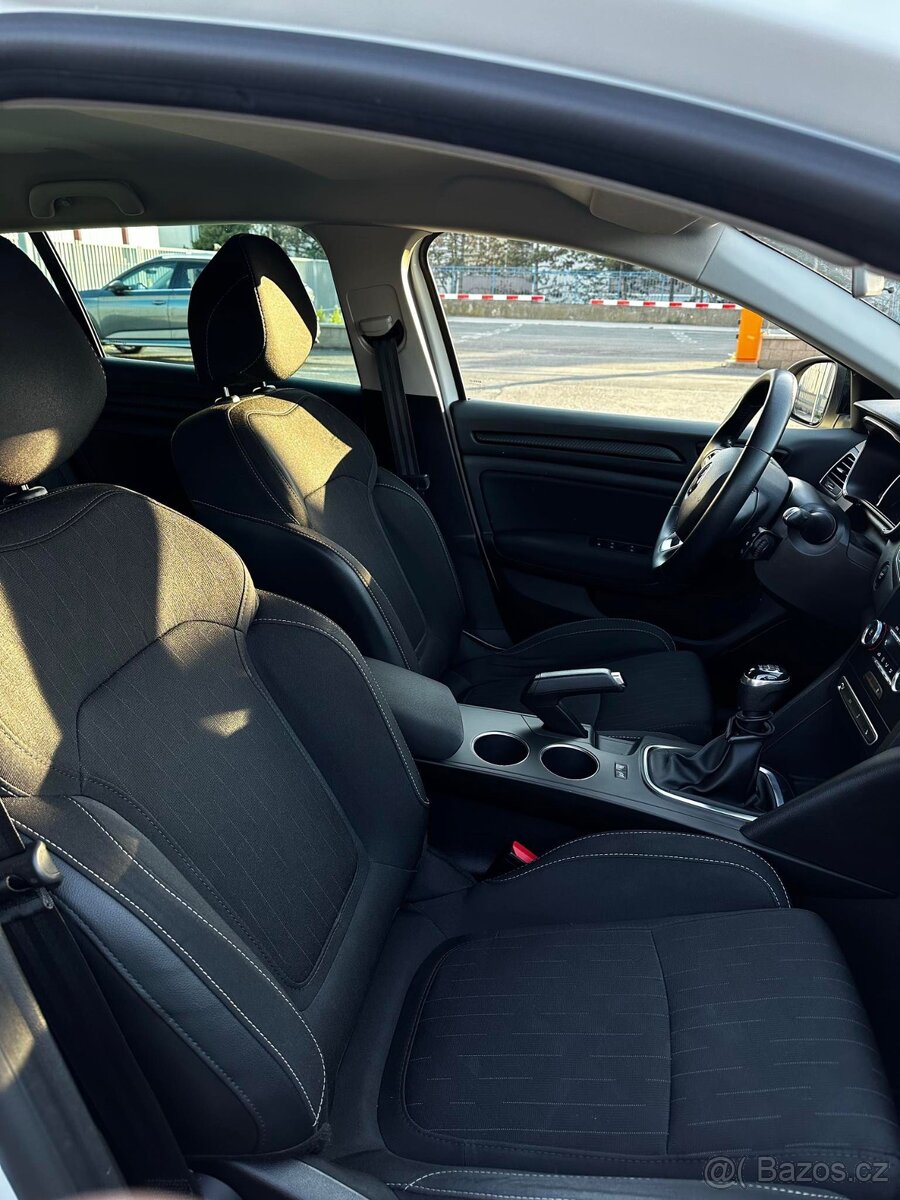 Renault Megane - 8