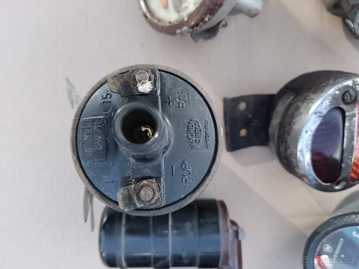 Díly Jawa ČZ Tatra Praga Škoda Aero - 8