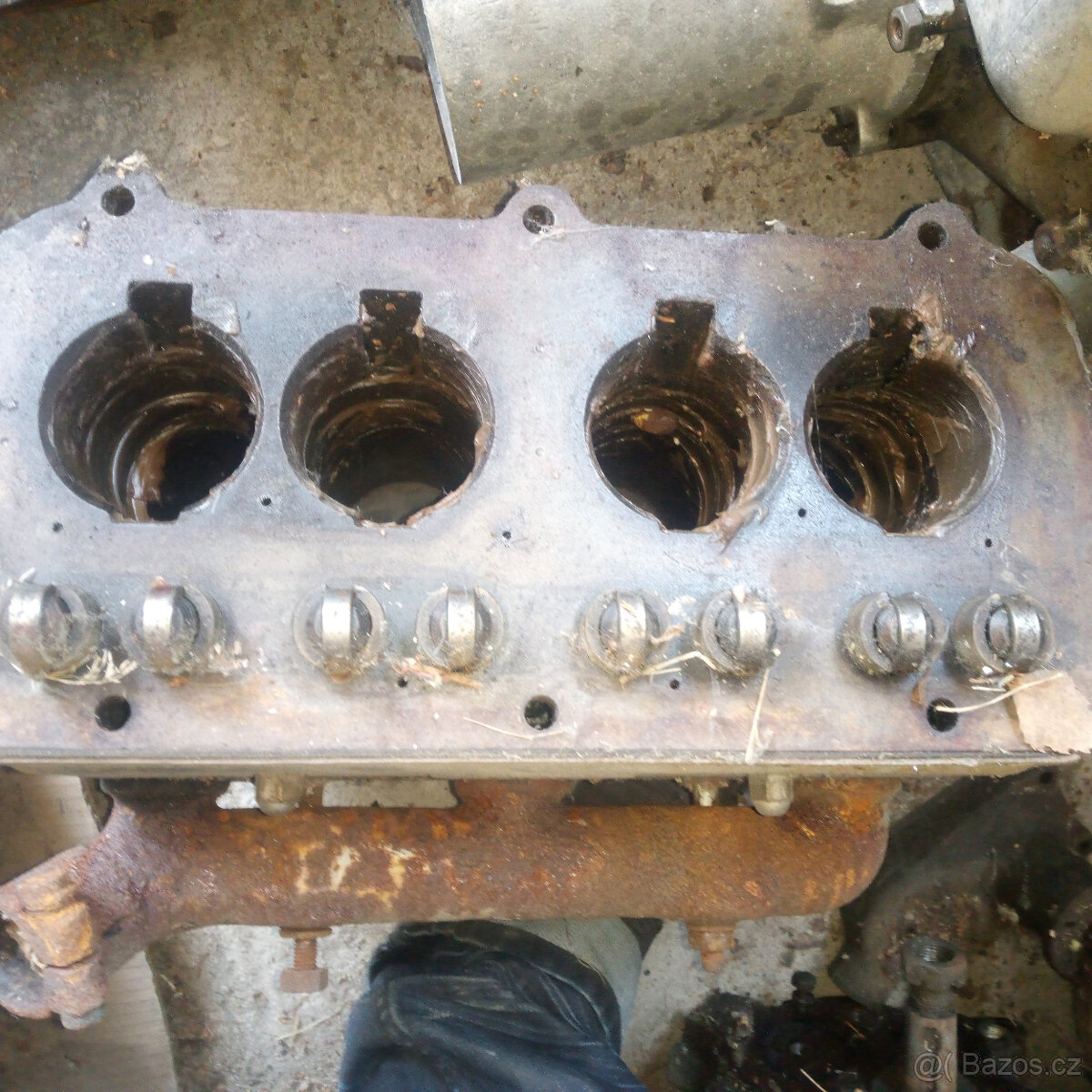 Praga - soubor náhradních dílů - 8