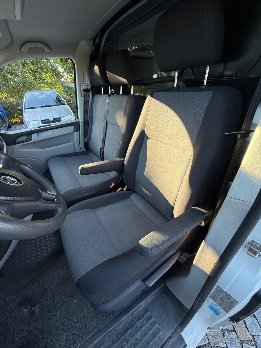 VW Transporter T6 2.0 TDI 110kw 4x4 - 8