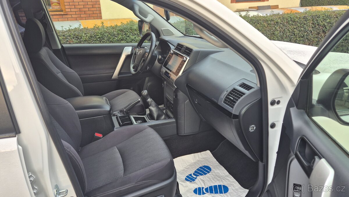 Toyota Land Cruiser 2.8 D-4D 2019 - 8