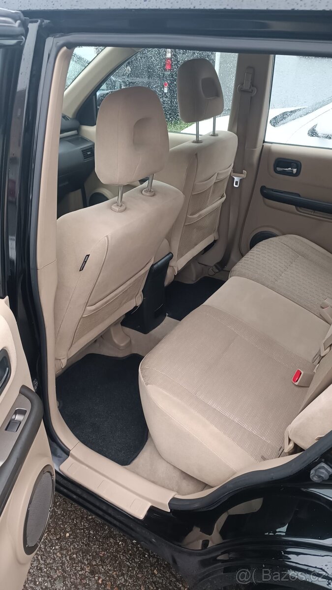 Nisan Xtrail - 8