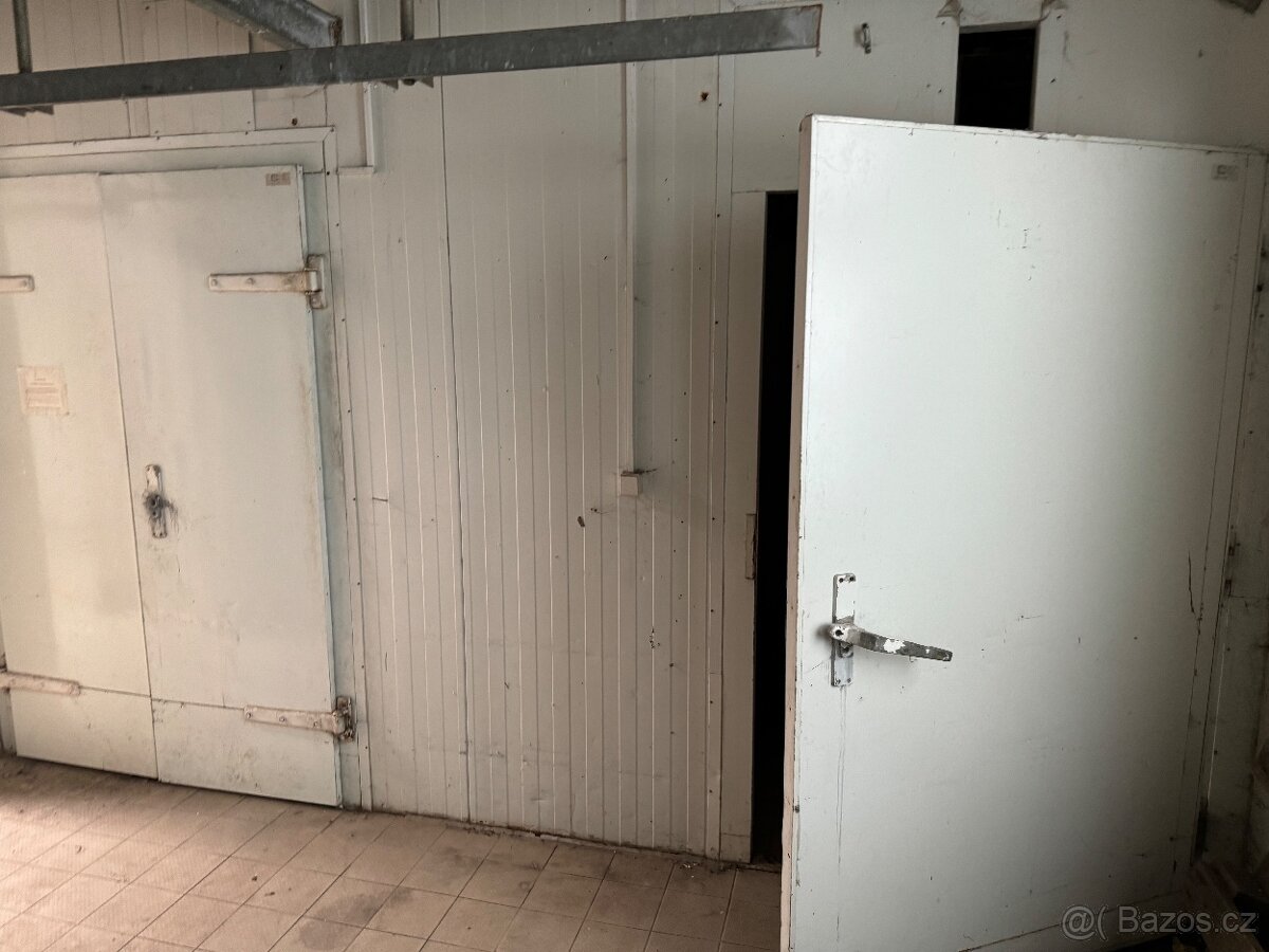 CHLADÍCÍ místnosti na prodej včetně klimatizací - 8