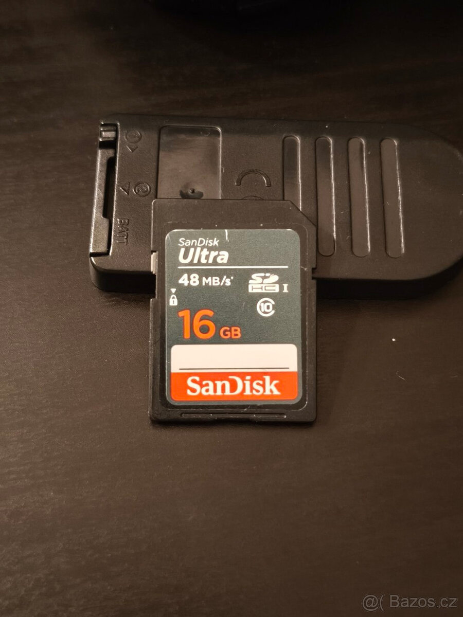 Nikon D7100 + 2 objektivy – velmi dobrý stav - 8