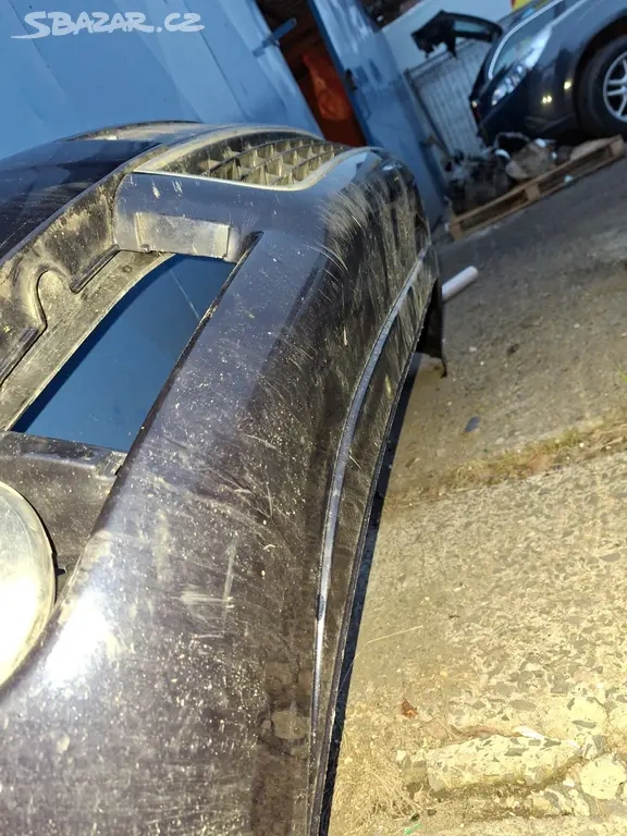 Přední nárazník Audi A6 C5 (2002) s odstřiky - 8