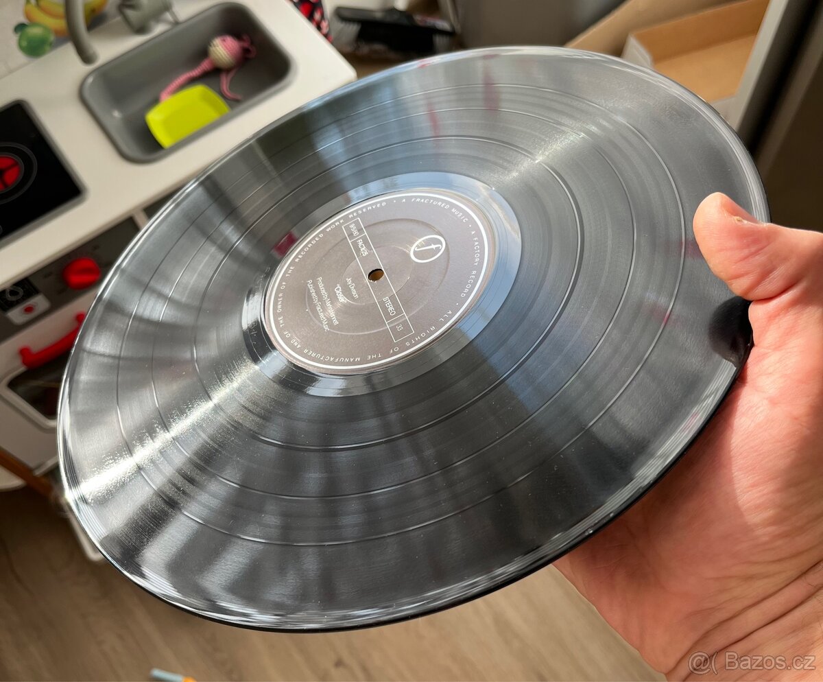 Joy Division – Closer - 8