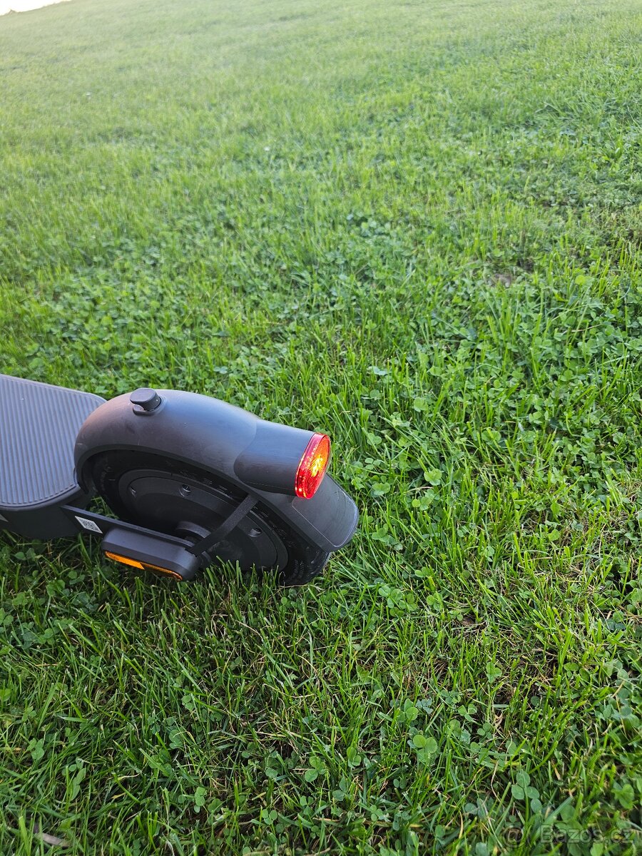 Xiaomi Electric Scooter 4 Pro (2nd gen) - 8