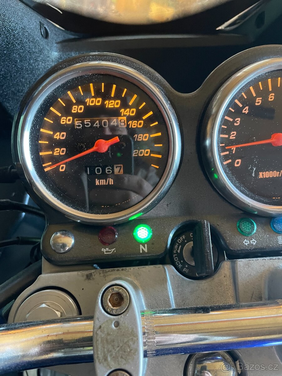 Suzuki GS500F - 8