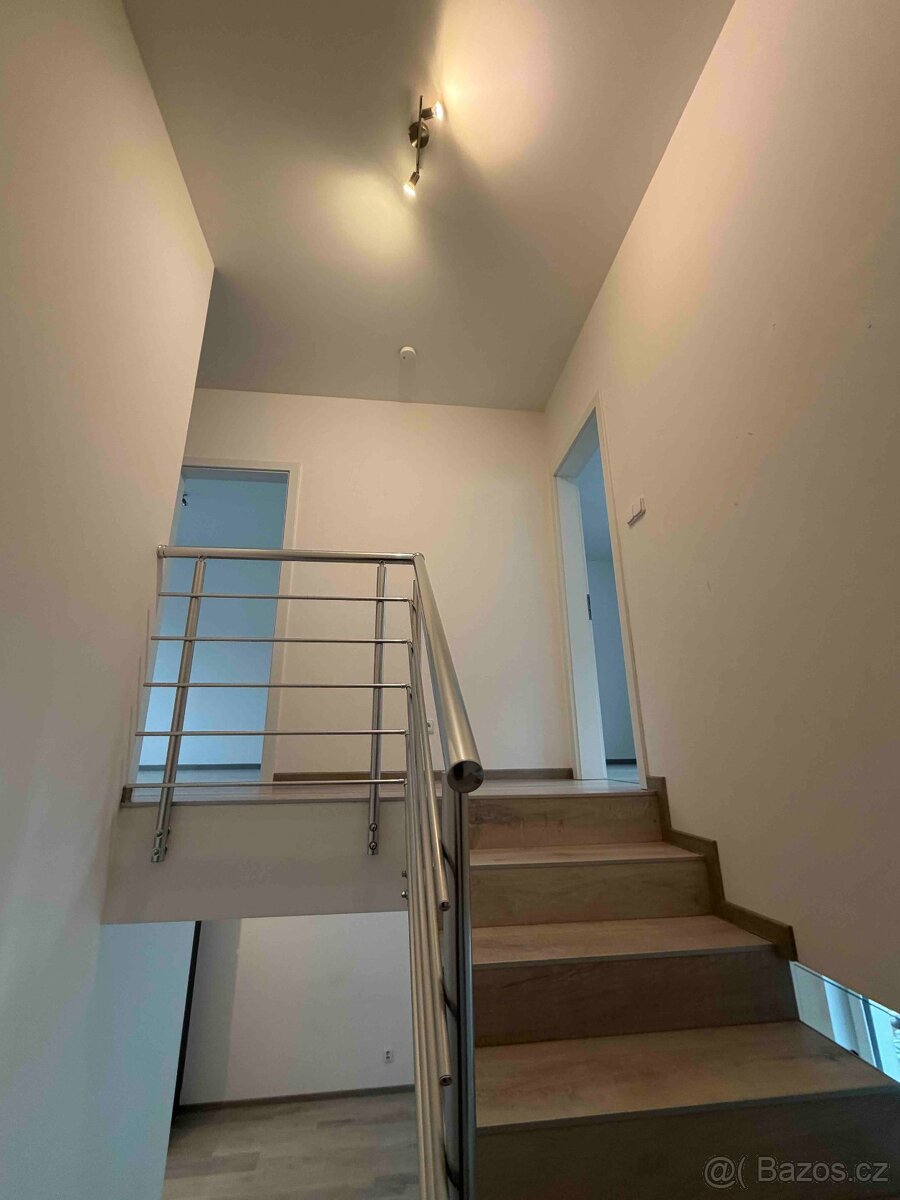 Řadový dům - 8