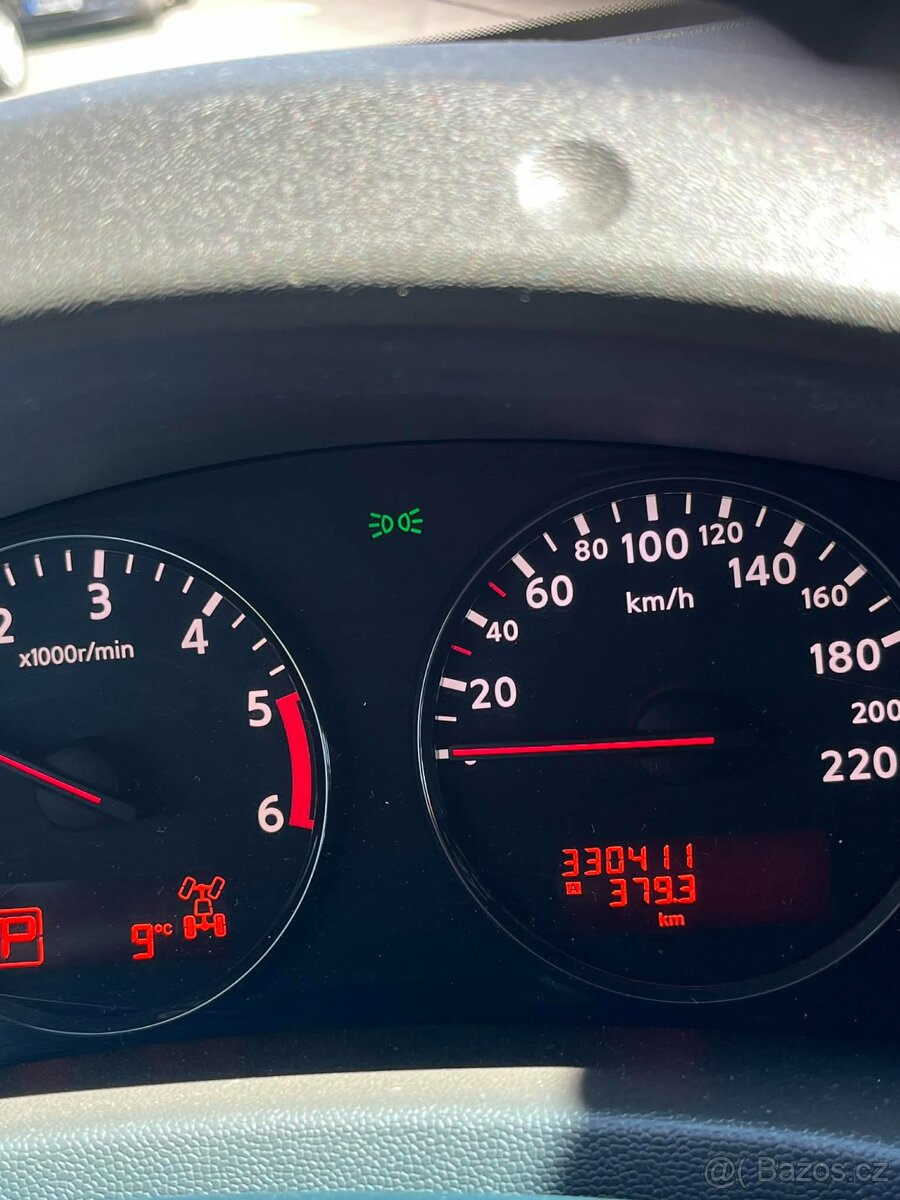 Nissan Navara - 8