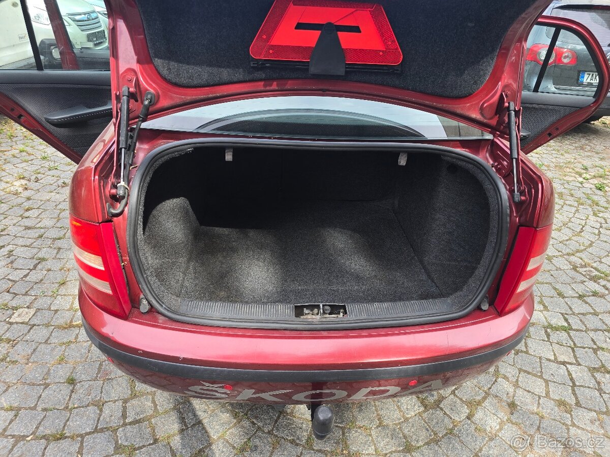 Prodej: Škoda Fabia sedan 2004, tažné. - 8
